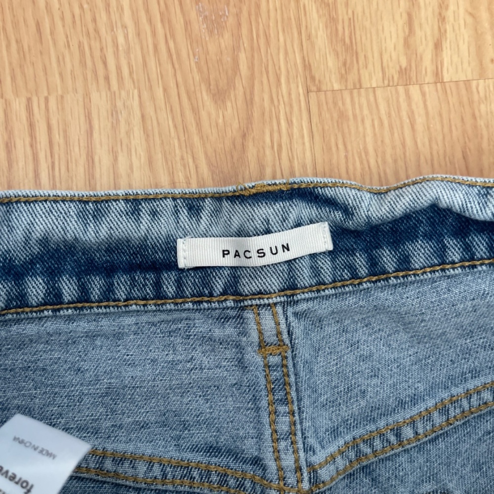Pacsun Distressed Wide Leg Light Blue Denim Baggy Jeans Size 27 - Picture 6 of 9